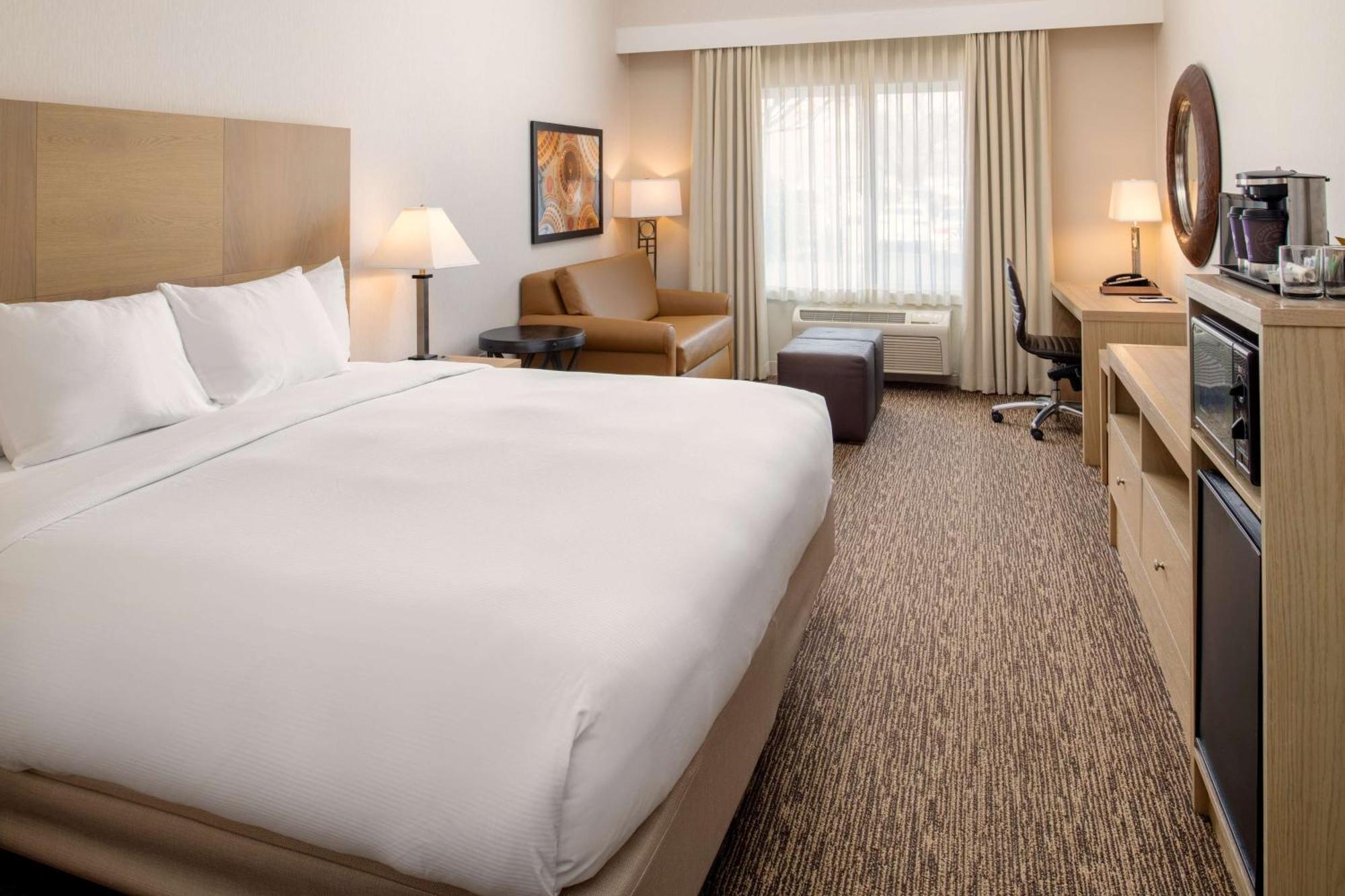 Doubletree By Hilton Olympia Hotell Exteriör bild